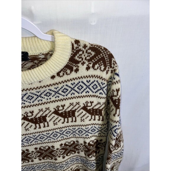 Woodward & Lothrop Men’s Pullover Sweater Size Large Ivory Reindeer Motif Cozy - Picture 4 of 12